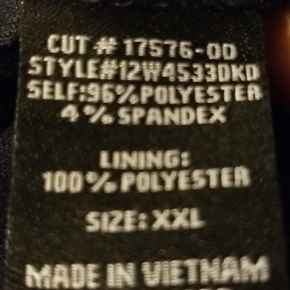 NWT Trixxi Navy Blue Short Floral Romper XXL - Picture 2 of 3